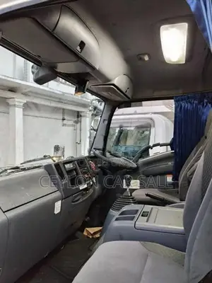 Isuzu Forward Wing Aluminum 21 2019
