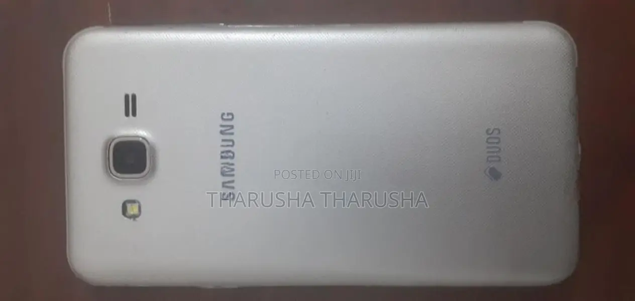 Samsung Galaxy J7 (Used)