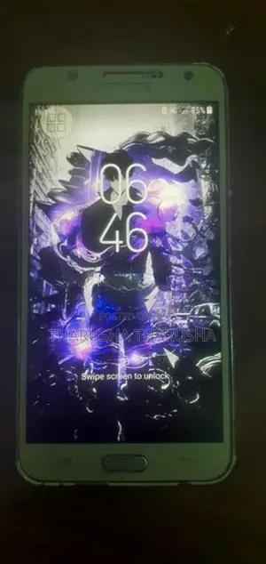 Samsung Galaxy J7 (Used)