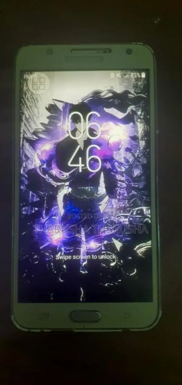 Samsung Galaxy J7 (Used)