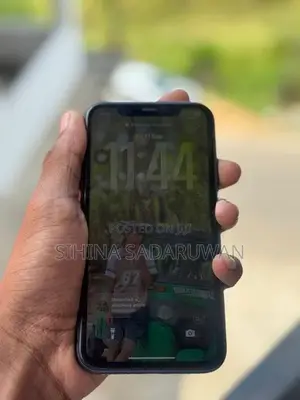 Apple iPhone 11 (Used)