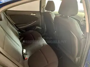Hyundai Accent -GLS 2016