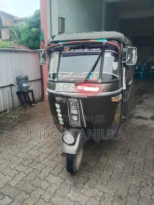 Bajaj RE 2 Stroke 2000