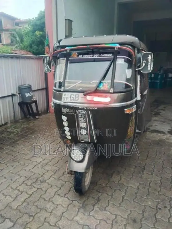 Bajaj RE 2 Stroke 2000