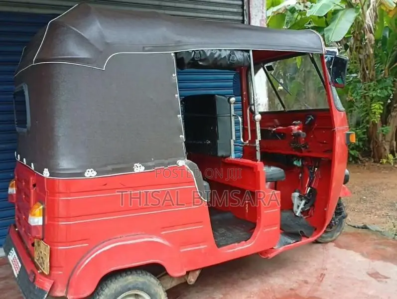 Bajaj RE 2003