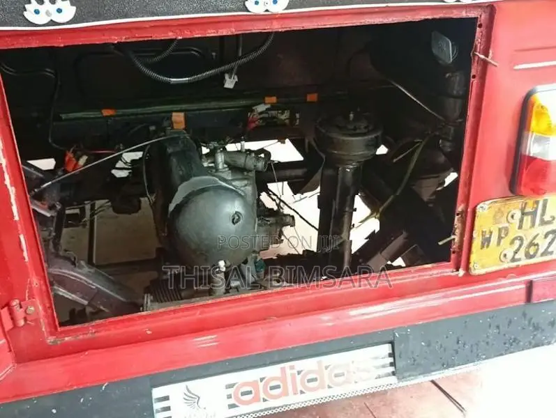 Bajaj RE 2003