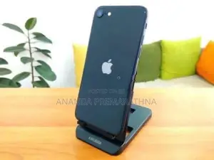 Apple iPhone SE 2 (Used)