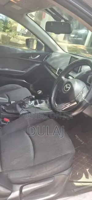 Mazda 3 2016