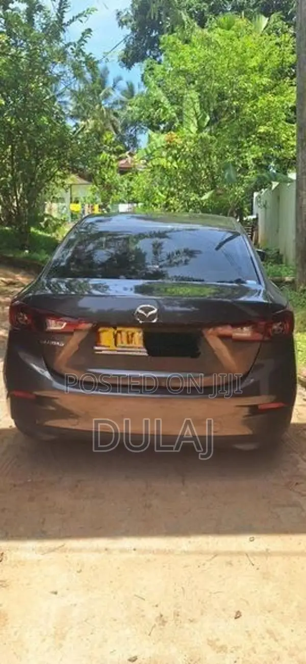 Mazda 3 2016