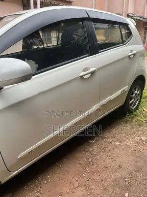Perodua Axia 2016