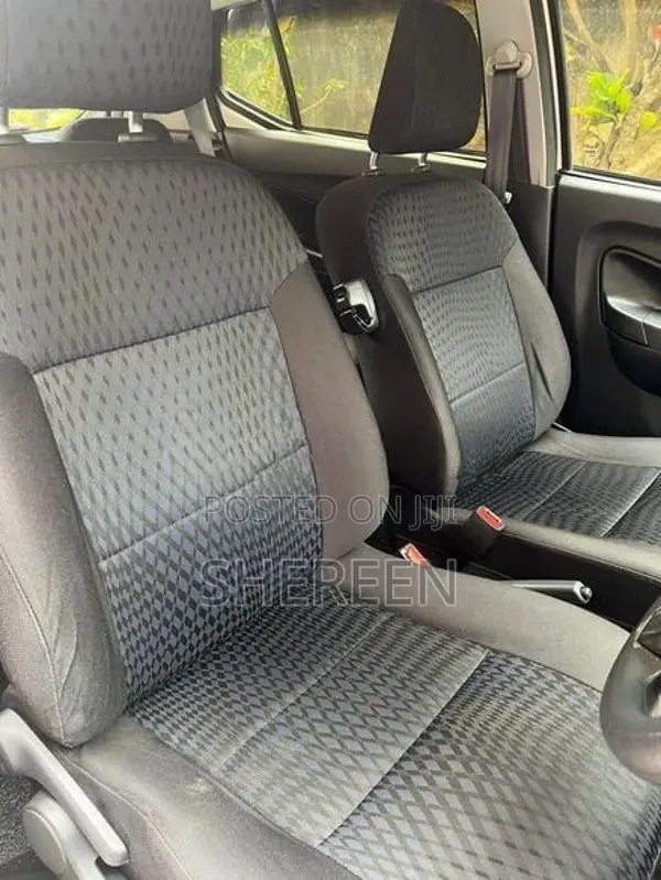 Perodua Axia 2016