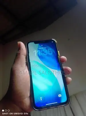 Apple iPhone 11 (Used)