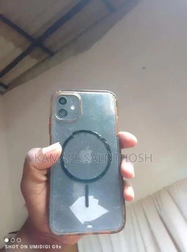 Apple iPhone 11 (Used)