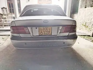 Kia Optima 2001