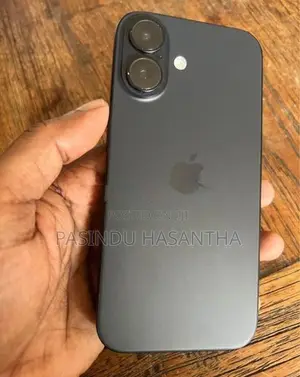 Apple iPhone 16 (Used)