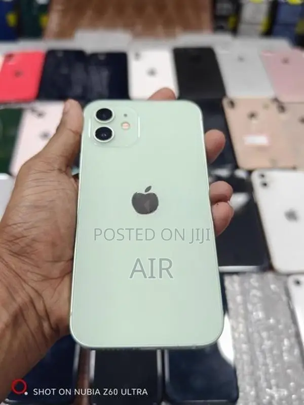 Apple iPhone 12 (Refurbished)