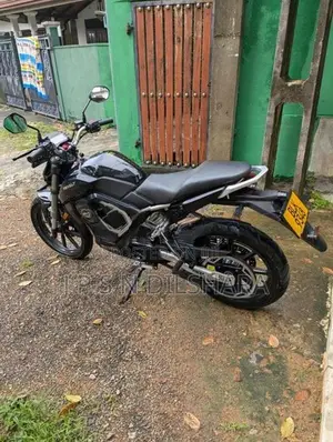 Revolt RV400 BRZ 2025