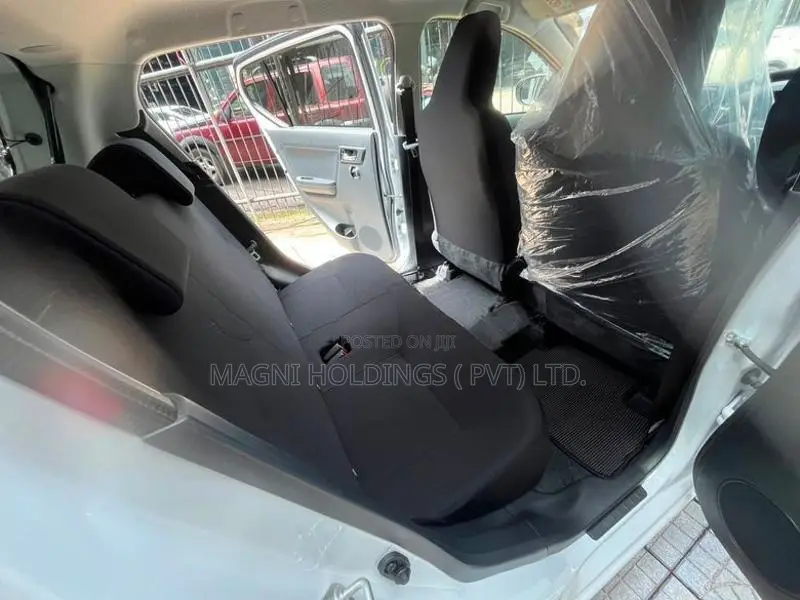 Daihatsu Mira G Limited spec 2026