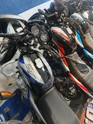 Bajaj CT100 2026