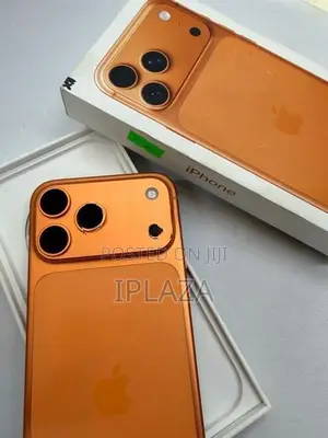 Apple iPhone 17 Pro Max 256GB XA (Used)