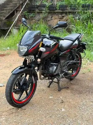 Bajaj Pulsar 180 2017