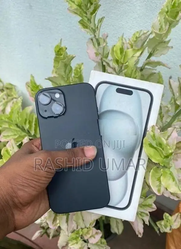 Apple iPhone 15 (Used)