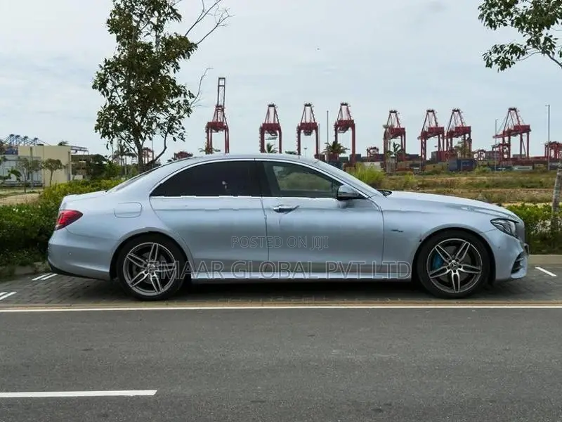 Mercedes Benz E350 Premium Plus 2017