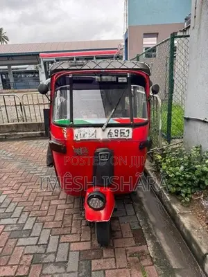 Bajaj RE 2003