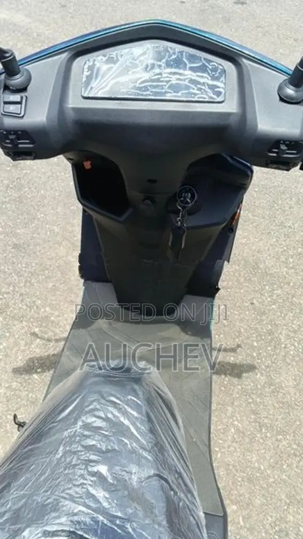 Auchev Leo 2026
