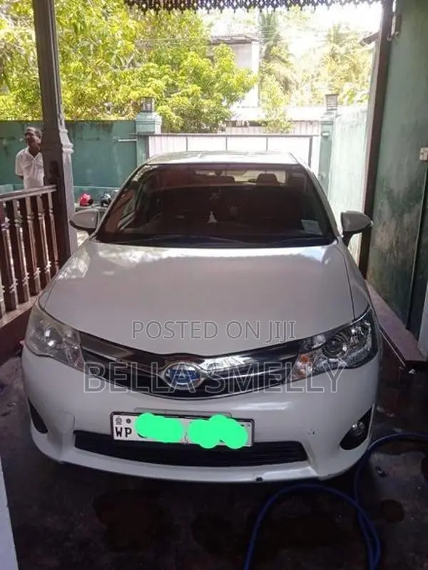 Toyota Axio 2014