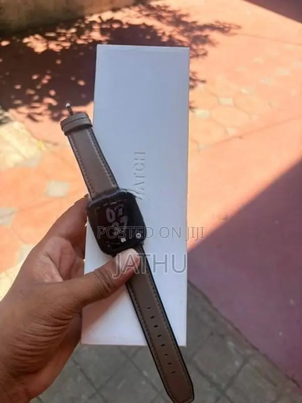 Apple Watch 9 (45mm)