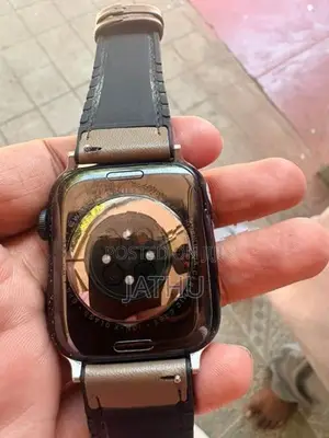 Apple Watch 9 (45mm)