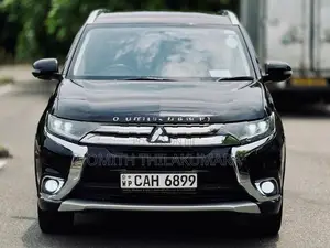 Mitsubishi Outlander 7 Seater Japan 2015
