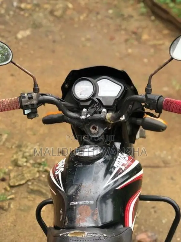 TVS Metro ES 2012