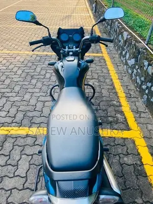 Bajaj Discover 100 2011