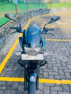 Bajaj Discover 100 2011