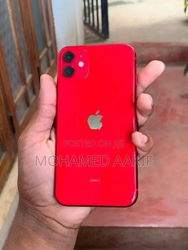 Apple iPhone 11 (Used)