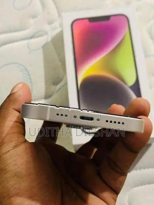 Apple iPhone 14 (Used)