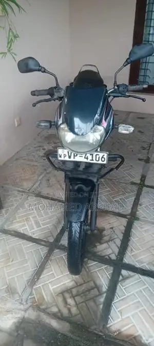 Bajaj Discover DTS-i 2010