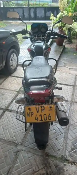 Bajaj Discover DTS-i 2010