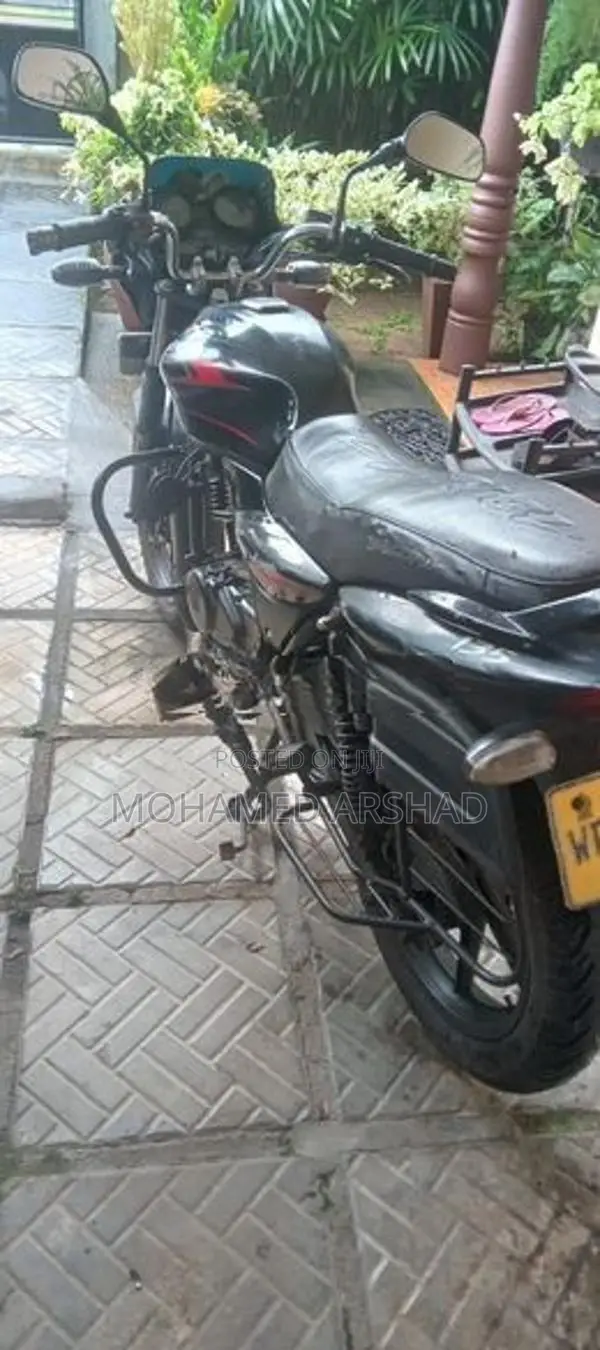 Bajaj Discover DTS-i 2010