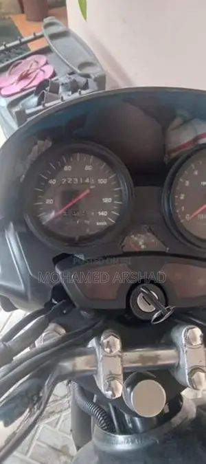 Bajaj Discover DTS-i 2010