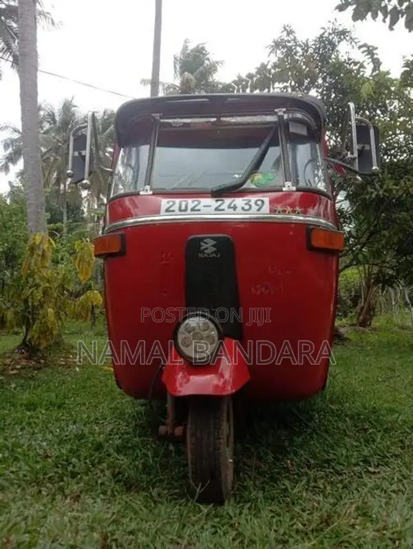 Bajaj RE 1995