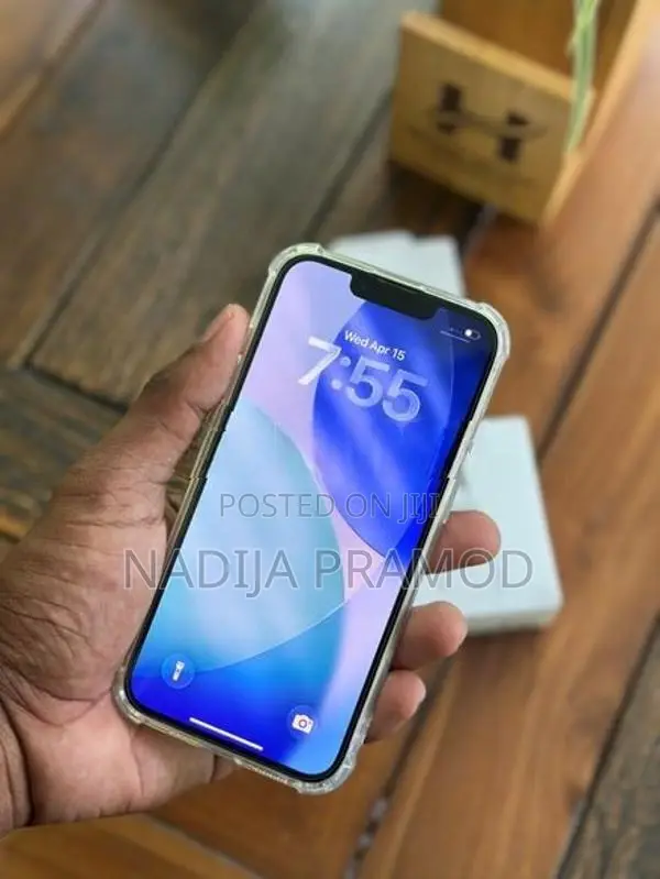 Apple iPhone 14 (Used)