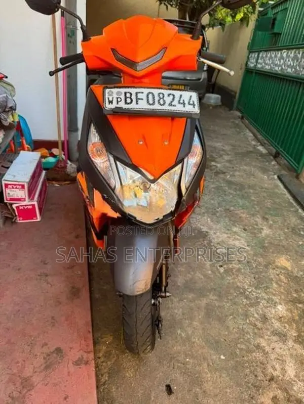Honda Dio 2017