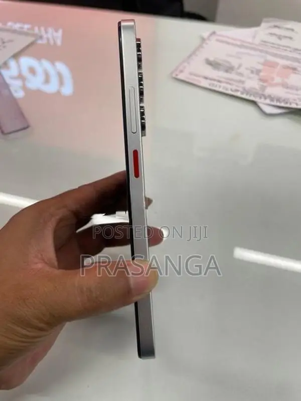 ZTE nubia (Used)