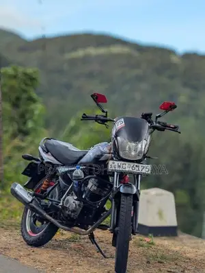 Bajaj Platina 125 2011