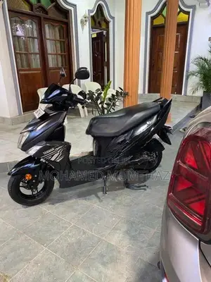 Yamaha Ray ZR Dark Knight 2018