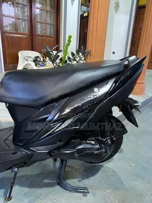 Yamaha Ray ZR Dark Knight 2018