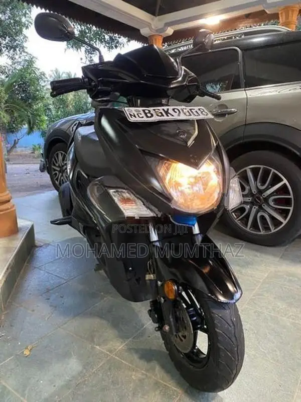 Yamaha Ray ZR Dark Knight 2018